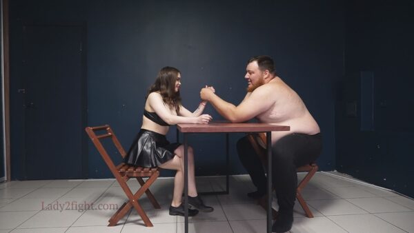 Queen of Strength - Image 7