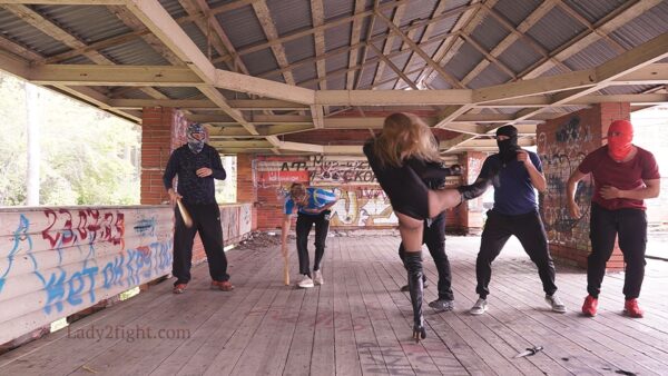 Black Canary Lora: The Raid - Image 13