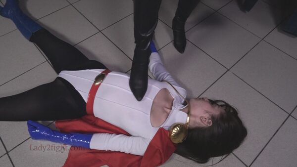 Cold Rivalry. Episode 2 - Image 27